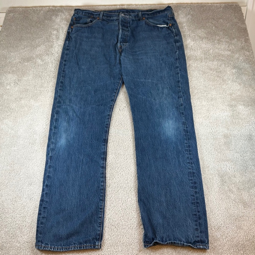 Levis 501 Original Fit Jeans Mens 40x34 Blue Medium Wash Button Fly Straight Y2K
